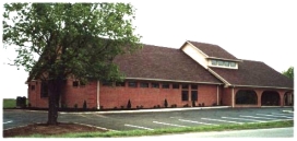 Picture of Greenfield Ohio Library with link to Greenfield Catalog
